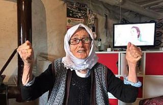 Aşı olan Hesna nine devlete minnettar