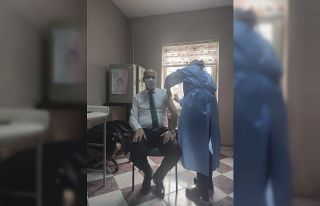Aşı olan kaymakamdan aşı çağrısı