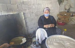 Asırlık el yapımı lokma geleneği yaşatılıyor