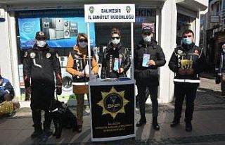 Ayvalık’ta narkotik ekiplerinden vatandaşlara...