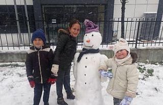 Bahçelievler’de karın keyfini çocuklar çıkardı