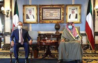 Bakan Çavuşoğlu Kuveyt Başbakanı Sabah ile görüştü