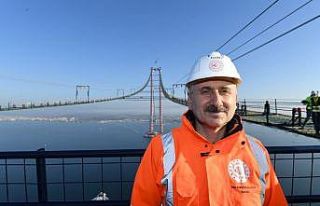 Bakan Karaismailoğlu, 1915 Çanakkale Köprüsü...