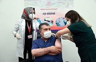 Bakan Koca: "28. gün ikinci doz aşımı oldum”
