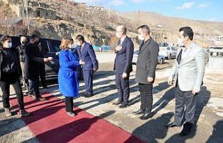 Bakan Yardımcısı Yavuz, Yüksekova’da incelemelerde...