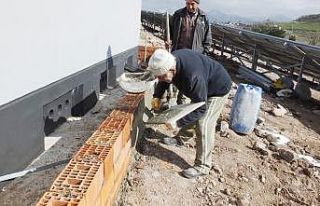 Balıkesir’de 85’lik Osman dede çalışkanlığı...