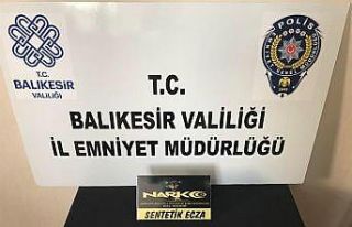 Balıkesir’de 8 uyuşturucu şüphelisi yakalandı