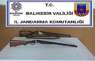 Balıkesir’de jandarma 14 aranan şahıs yakalandı