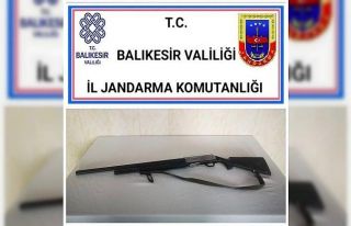 Balıkesir’de jandarma son 3 günde 25 aranan şahsı...