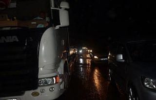 Balıkesir’de otoyolunda uzun kuyruklar oluştu