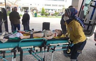 Balkondan düşen 2 yaşındaki bebek yaralandı