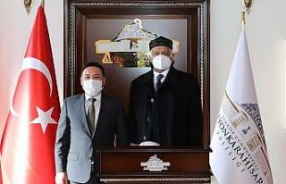 Bangladeş Büyükelçisi Mannan, Vali Çiçek’i...