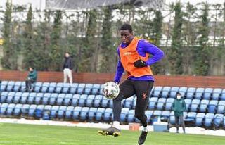 Başakşehir’de Antalyaspor maçının hazırlıkları...