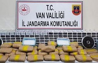 Başkale’de 69 kilogram uyuşturucu ele geçirildi