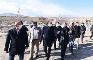 Başkan Altay TRT Uluslararası Konya Film Platosu’nu...