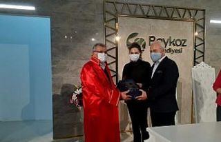 Başkan Aydın yeni açılan salonda yeniden evlenen...