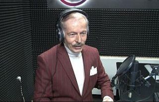 Başkan Aydıner radyo koltuğuna geçti