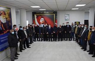 Başkan Beyoğlu esnafın sorunlarını dinledi