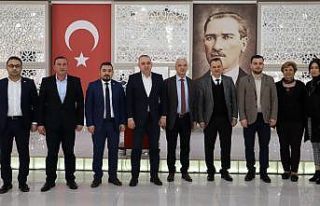 Başkan Bilgin siyasi parti temsilcileriyle buluştu