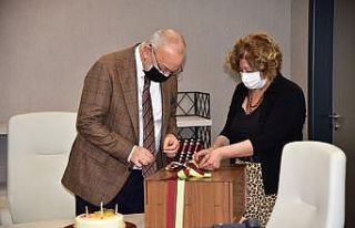 Başkan Ergün’e sürpriz doğum günü