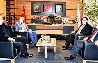 Başkan Oral, AK Partilileri ağırladı