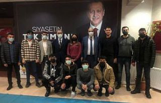 Başkan Orhan’la Aziziye’de gençlik buluşması