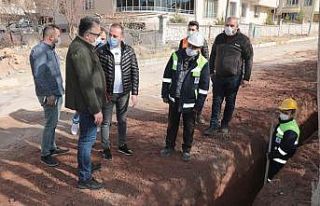 Başkan Savran, Belediye ekiplerinin çalışma alanlarında...