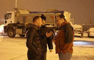 Başkan Savran, karla mücadele çalışmalarını...