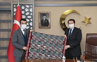 Başkan Şeylan’dan Kaymakam Çeçen’e ziyaret