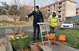 Başkan Talay sağanaktan etkilenen bölgelerde incelemelerde...