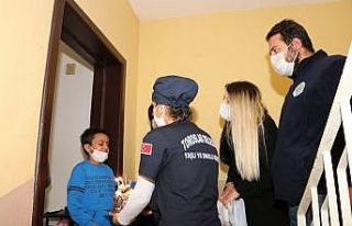 Başkan Yılmaz’dan, kanser hastası Berkay’a...