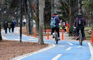 Başkent’te bisiklet yolu ağı genişliyor
