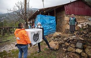 Belediyeden 81 yaşındaki kadına yardım eli