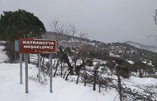 Bergama beyaza büründü