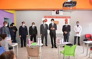 Beşsaray Ortaokulu’nda FCL sınıfı açıldı