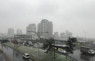 Beylikdüzü beyaza büründü