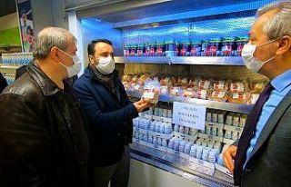 Beyoğlu’nda mahalle muhtarları Sosyal Market’e...