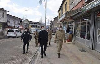 Beytüşşebap Kaymakamı Uğuz, korona denetimlerine...