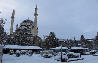 Bingöl kara teslim oldu, 262 köy yolu ulaşıma...