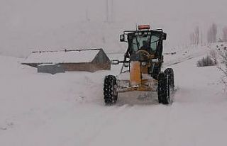 Bingöl’de 281 köy yolu ulaşıma açıldı