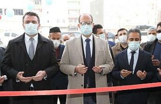 Bismil Kaymakamı Türkmen iş yeri açılışına...