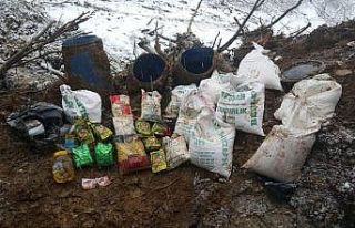 Bitlis’te teröristlere ait sığınak içerisinde...