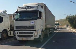 BM’den İdlib’e 81 tır insani yardım gönderildi