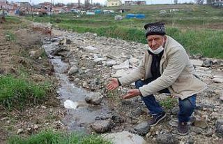 Boşa akan tonlarca su, Kıbrıs Gazisini çileden...