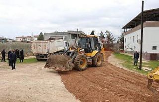 Bozova’da yol yapım çalışmaları devam ediyor