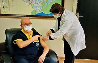 Bu ilçede aşılanan vatandaşlarda hiç yan etki...