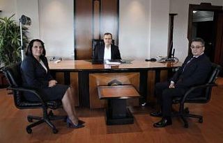 Bulgaristan seçimlerinde Türk partisinin oyunu düşürmek...