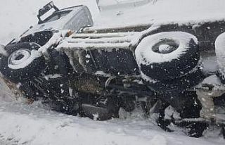 Bursa-İzmir yolunda mahsur kalan vatandaşlar böyle...