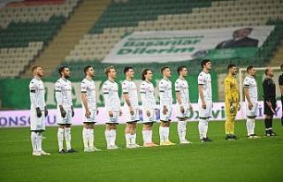 Bursaspor evinde 12 puan kaybetti