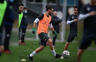 Bursaspor’daki eksikler kervanına Özer Hurmacı...
